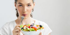 رژیم افراد لاغر چه تفاوتی با افراد چاق دارد؟